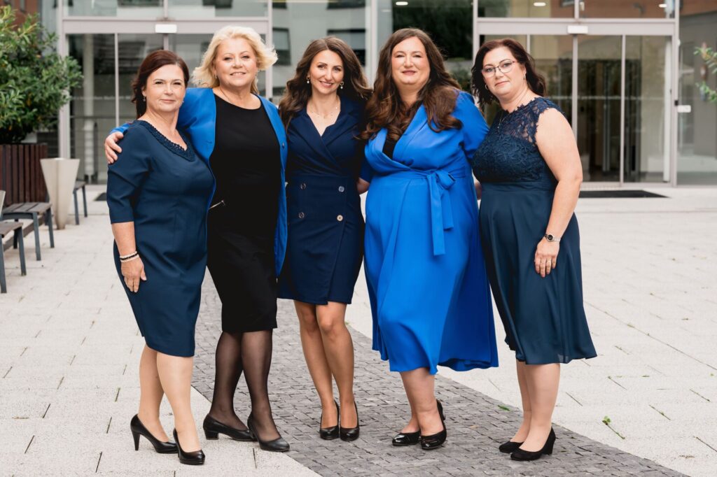 Petra Lehká - tým odborníků na nákup, prodej, výkup i financování nemovitostí